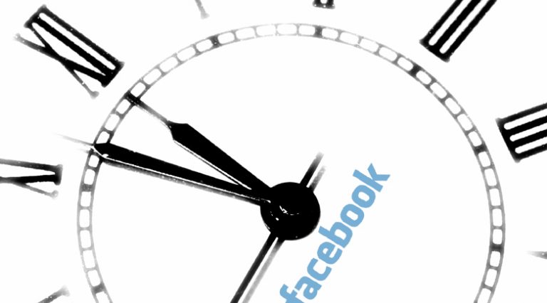 Facebook Pages: schedule posts into the future