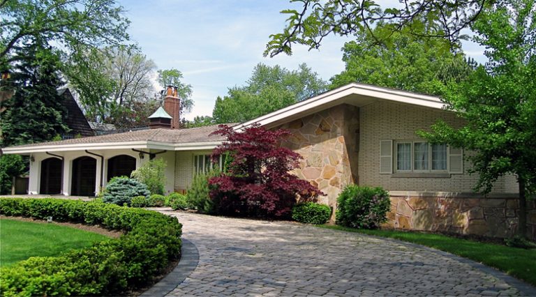 One in four homes sold in Q1 were distressed properties