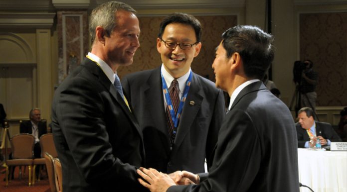 Chines Executives negotiation