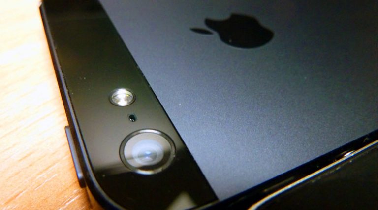Dangerous flash mobs: protecting your mobile devices