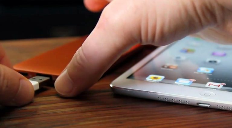 Jackery Air adds five days of battery life to any device