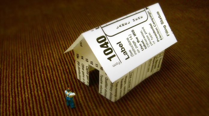 How Small Business Owners Use the Midyear “Slump” to Get Ahead of Tax Season