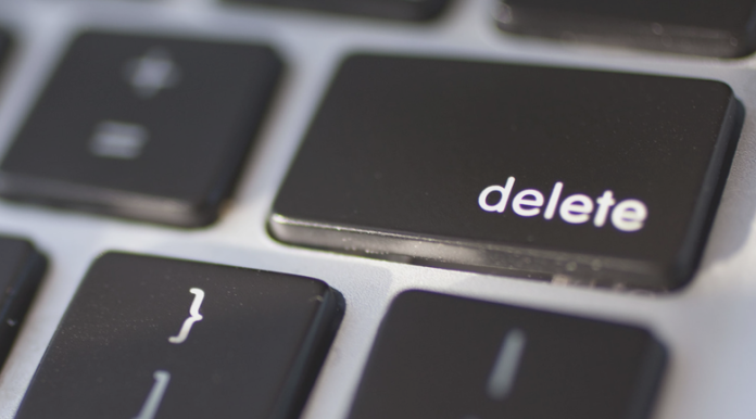 backspace delete button