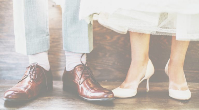 SwanLuv: Startup that gives couples wedding cash pivots, pisses off users
