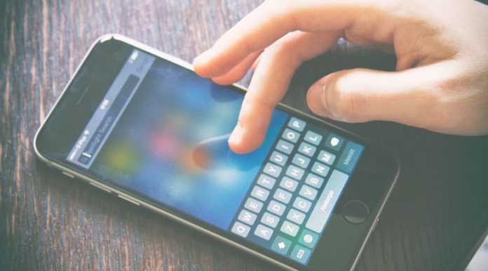 smartphone typing social