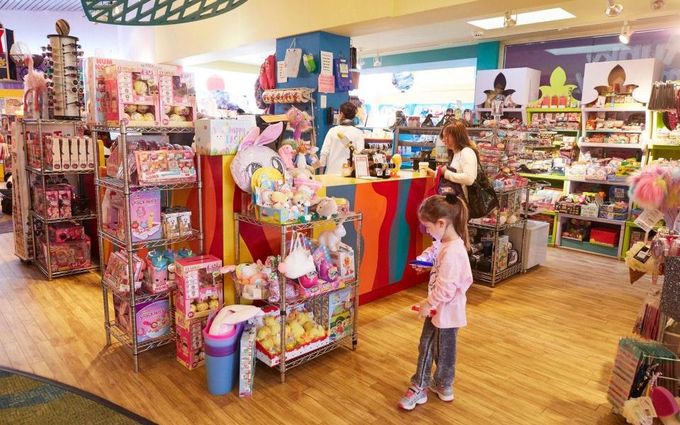 With Toys 'R' Us gone, who's winning the toy business now? The American Genius