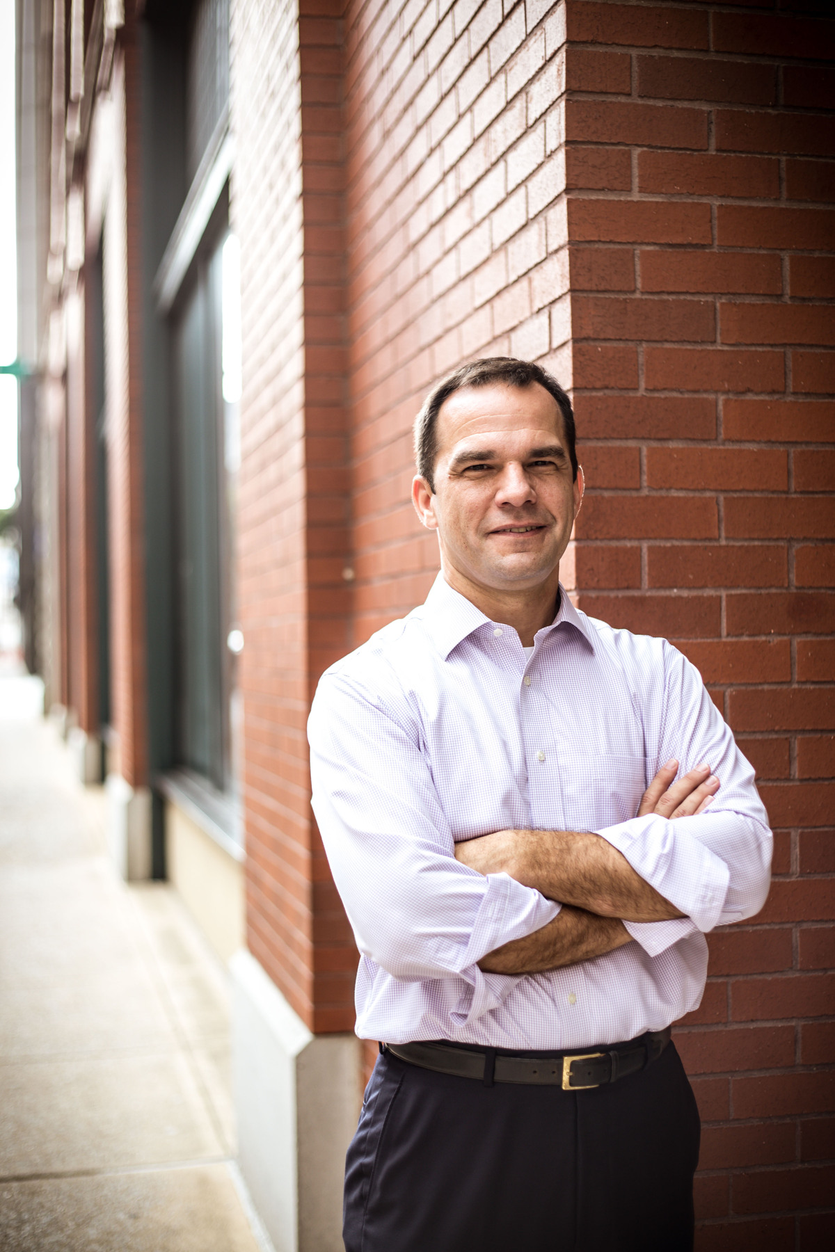 CEO of Oaklyn Consulting that guides CEOs is their assistance to a company sale.